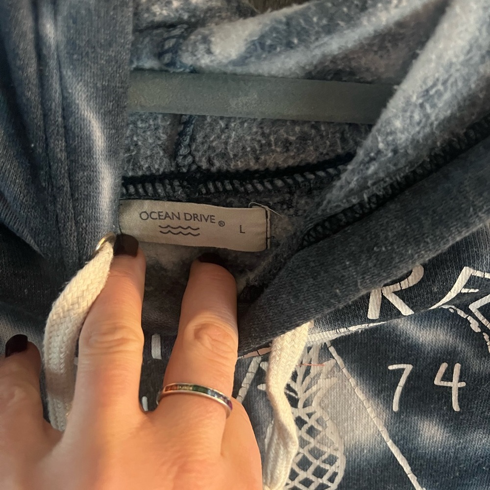 Tie Dye surf sweatshirt - Picture 3 of 4
